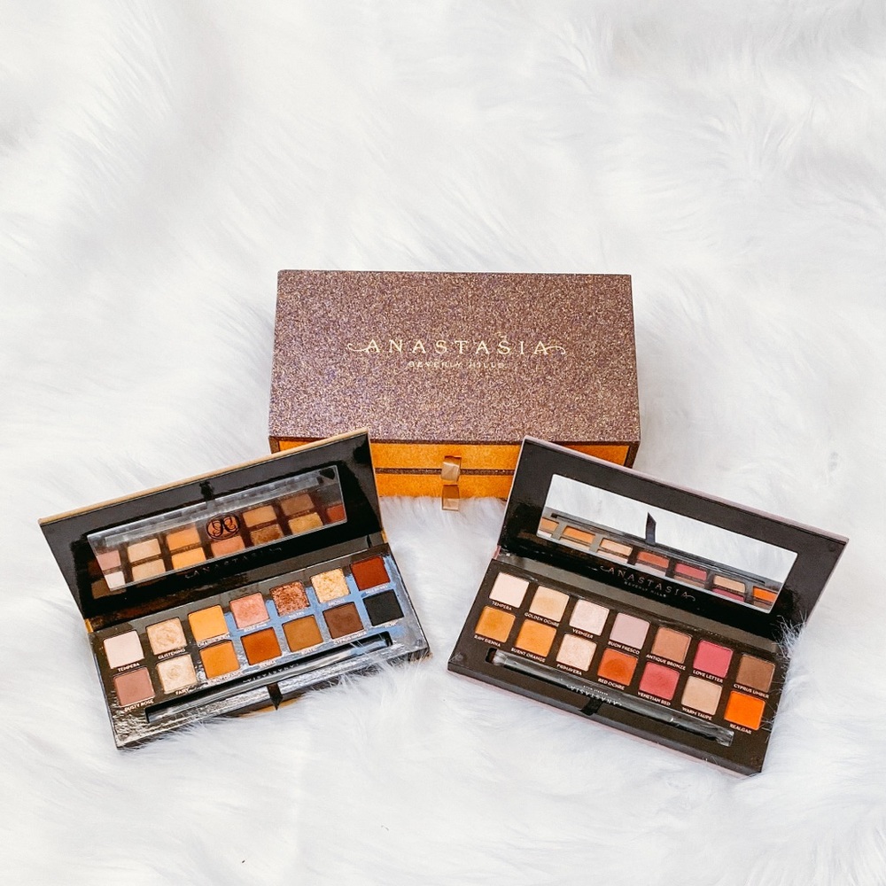 Anastasia Beverly Hills Modern Renaissance and Soft Glam Palettes Gift Set